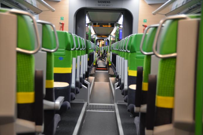 A GYSEV Zrt. Ventus motorvonatának fedélzete